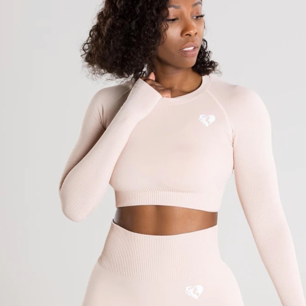 Womens Best Power‎ Seamless Long Sleeve Crop Top Nude Sz M NWT